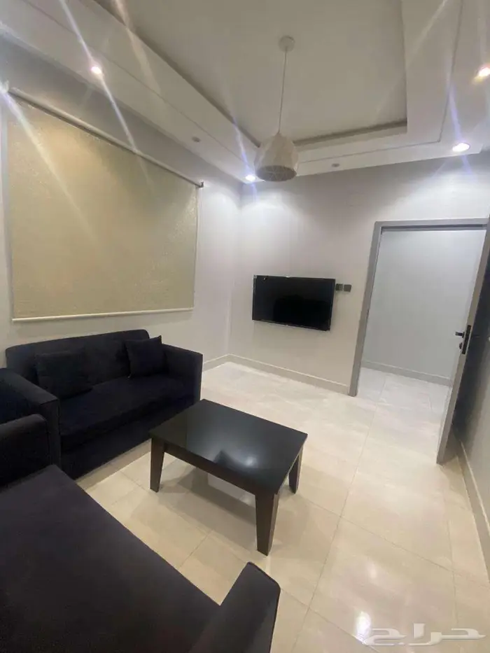 شقة فندقية غرفة وصالة مؤثثة وفاخرة للعوايل بخميس مشيط 13