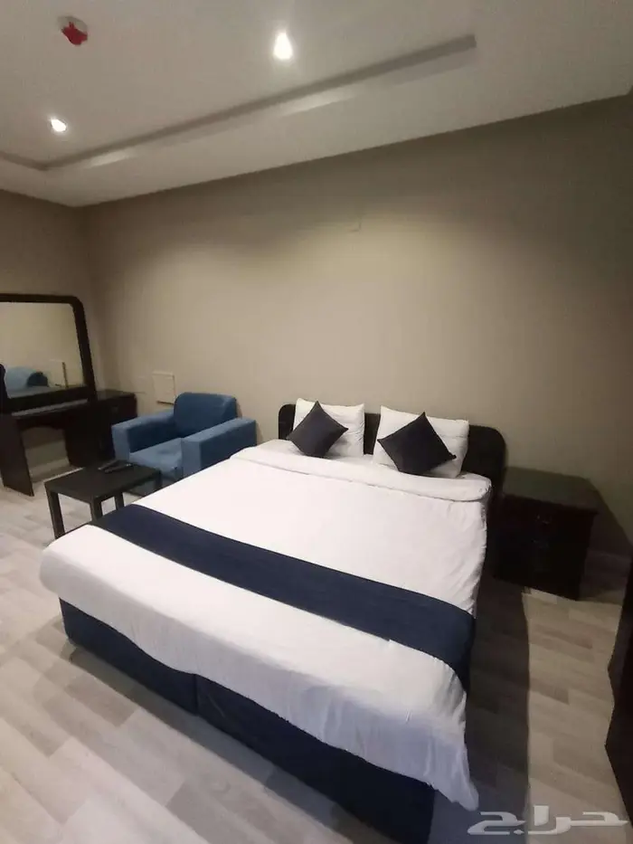 شقة فندقية غرفة ودورة مياه ومطبخ داخلي بخميس مشيط 6