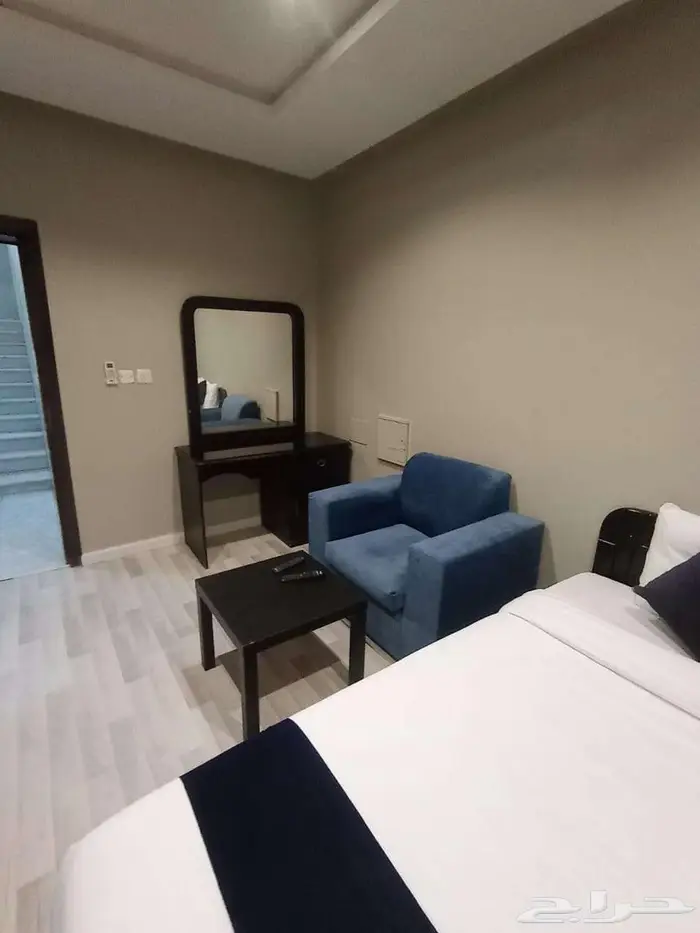 شقة فندقية غرفة ودورة مياه ومطبخ داخلي بخميس مشيط 7