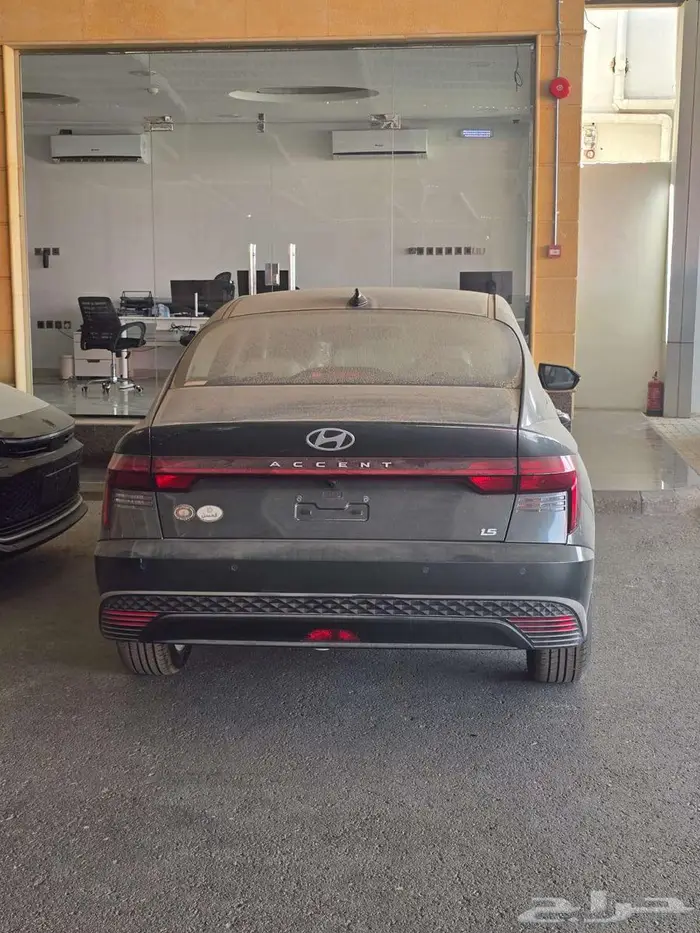 هيونداي اكسنت سمارت موديل 2025 متوفر لدى الحسن 3