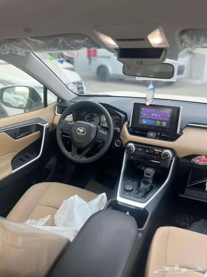 تويوتا راف فور نص فل هايبرد XLE HEV 2025 5