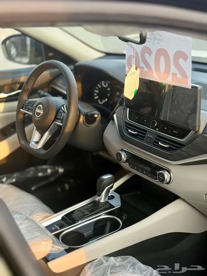 نيسان التيما نص فل SV موديل 2026 10