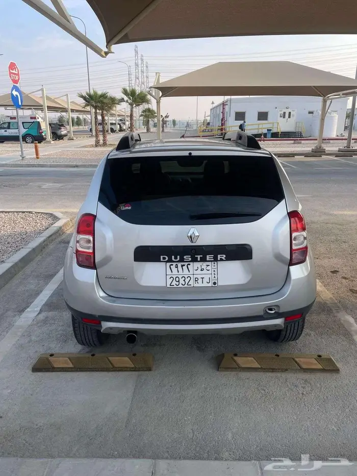 Duster 2015 like new داستر نظيف 1