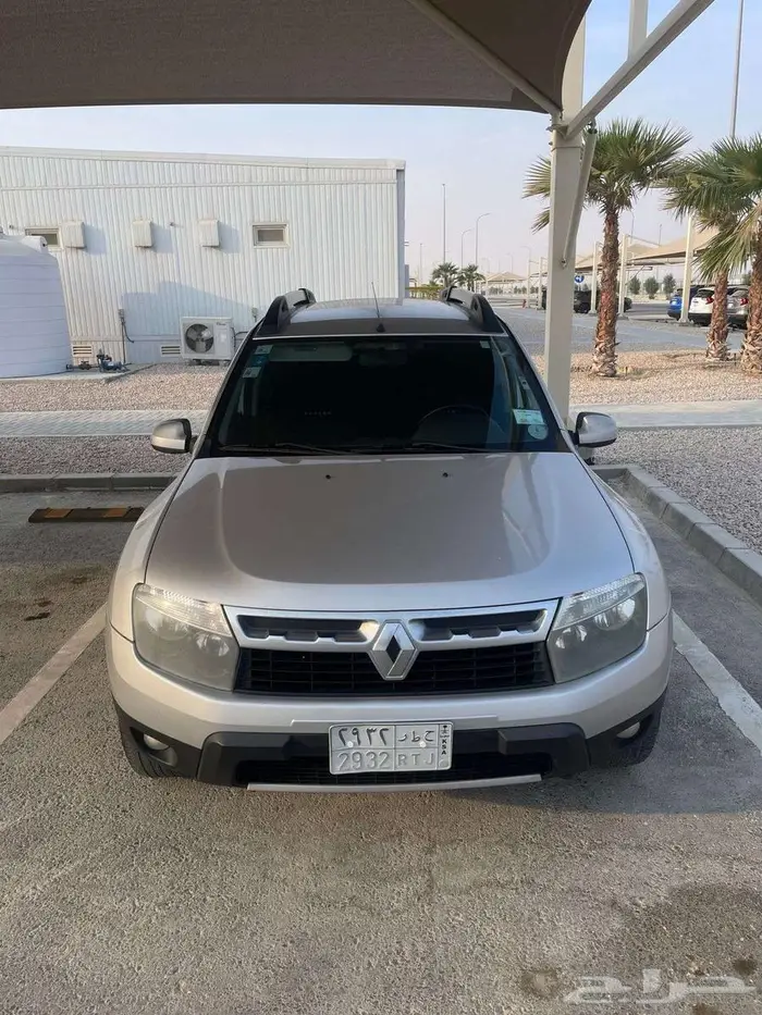 Duster 2015 like new داستر نظيف 3