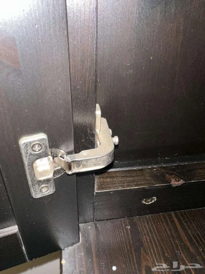 دولاب إيكيا أسود أنيق   متين ونظيف جد ا 3