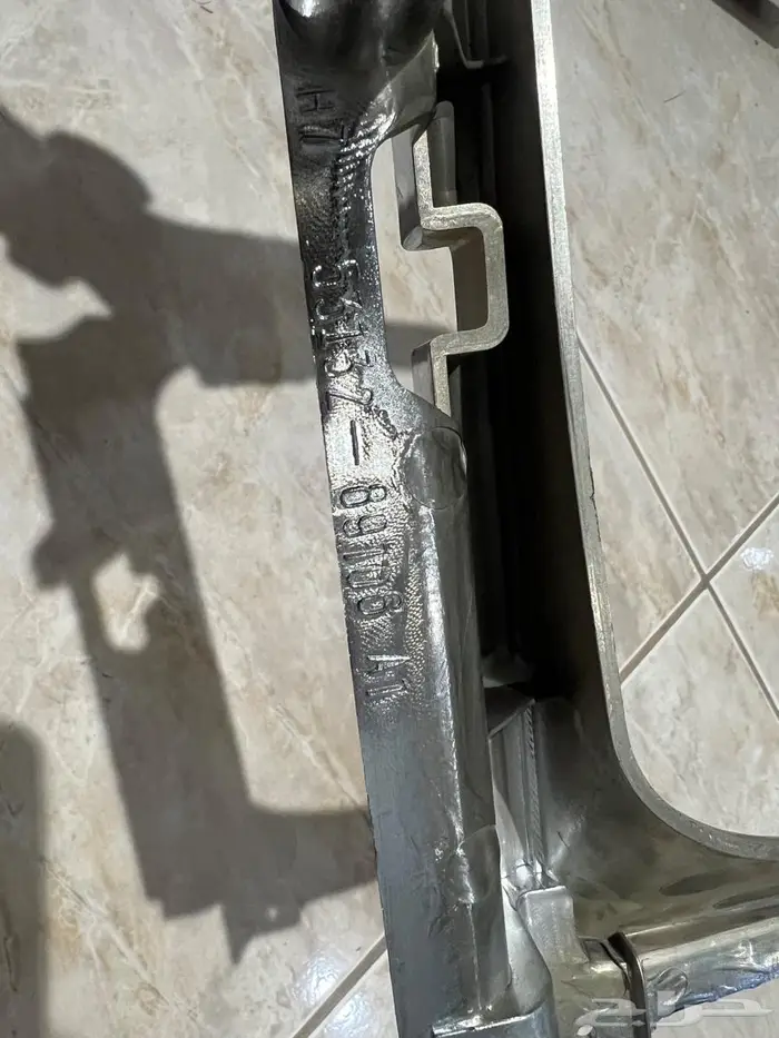 شمبر نور هايلكس1984-1985 يسار 0