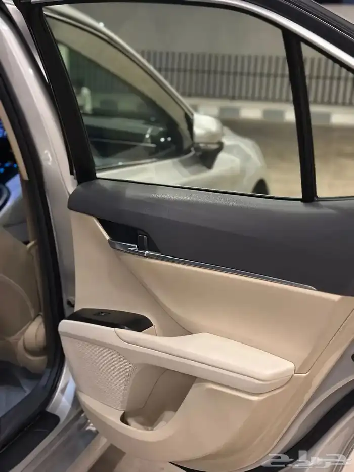 كامري 2024 فل كامل بنزين سعودي 7