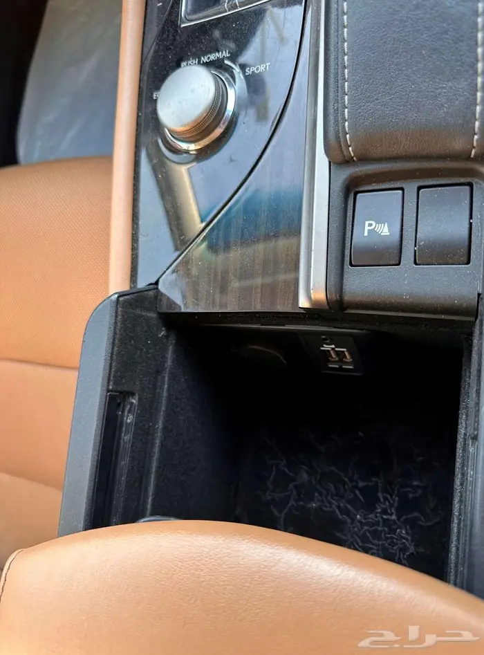 لكزس GS350 2018 25