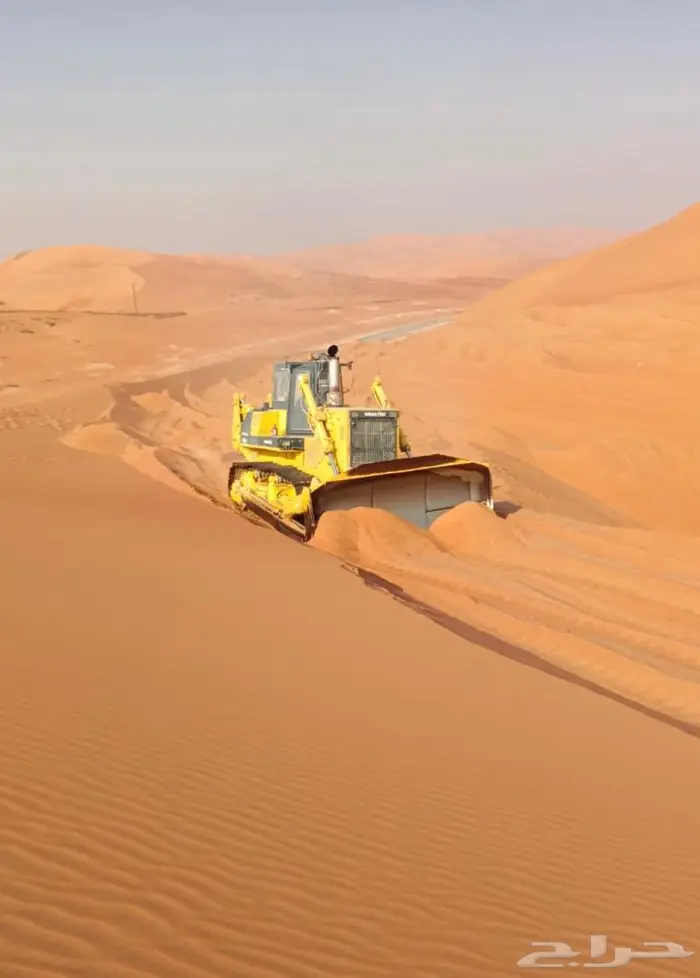 Dozer for rent aramco بلدوزر للايجار 1