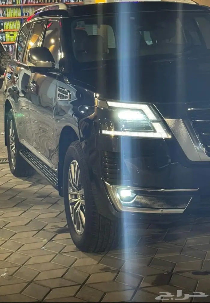 نيسان بلاتينيوم 6 V 0