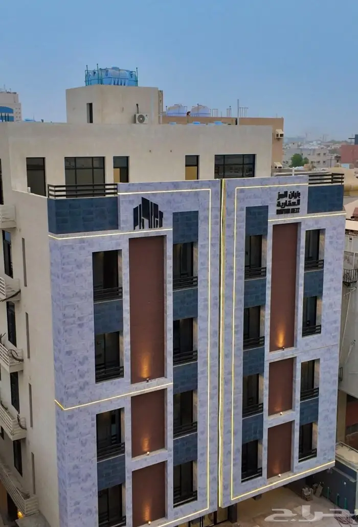 للبيع عمارة جديدة 13 شقة بحي السلامة 3