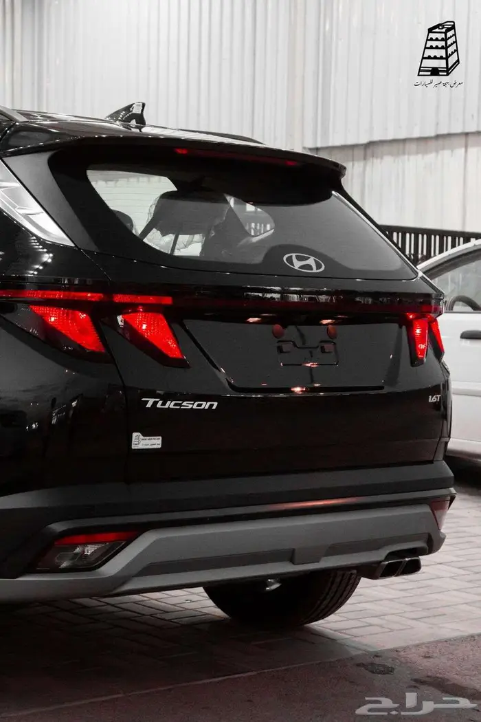 هونداي توسان سمارت مكينه 1.6 لون اسود موديل 2025 4