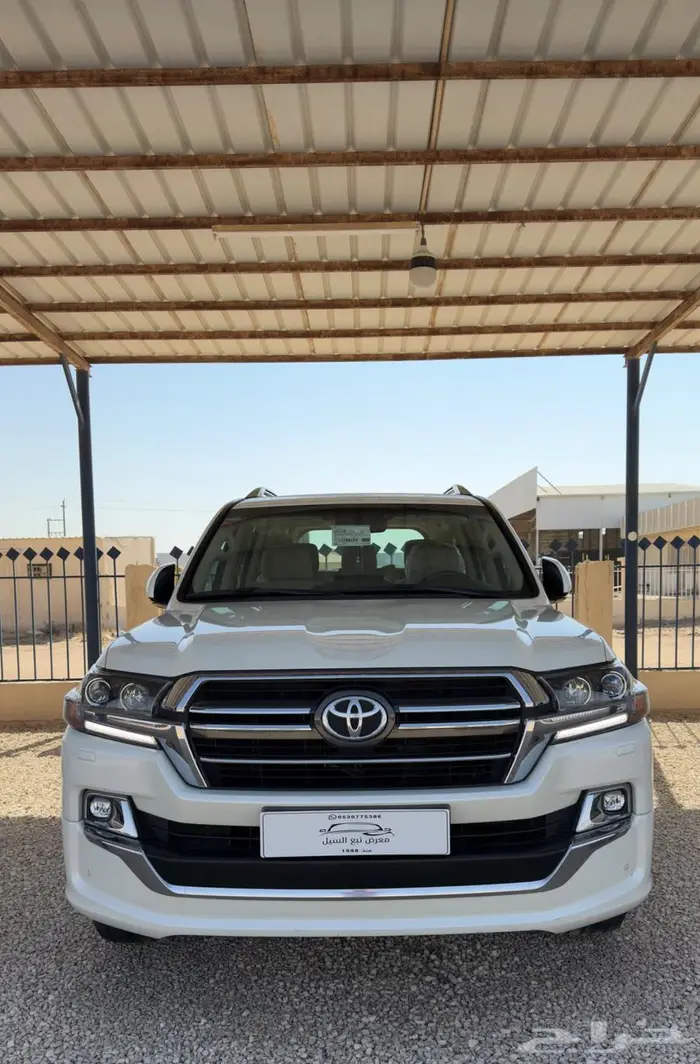 لاندكروزر GXR 2020 تورنق سعودي ماشي 72 فقط 66