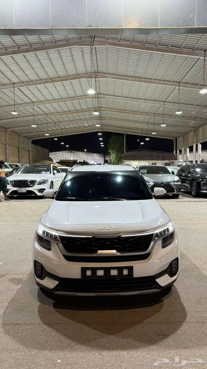 كيا سيلتوس 2022 عداد 173000 فل كامل بدون فتحة 2