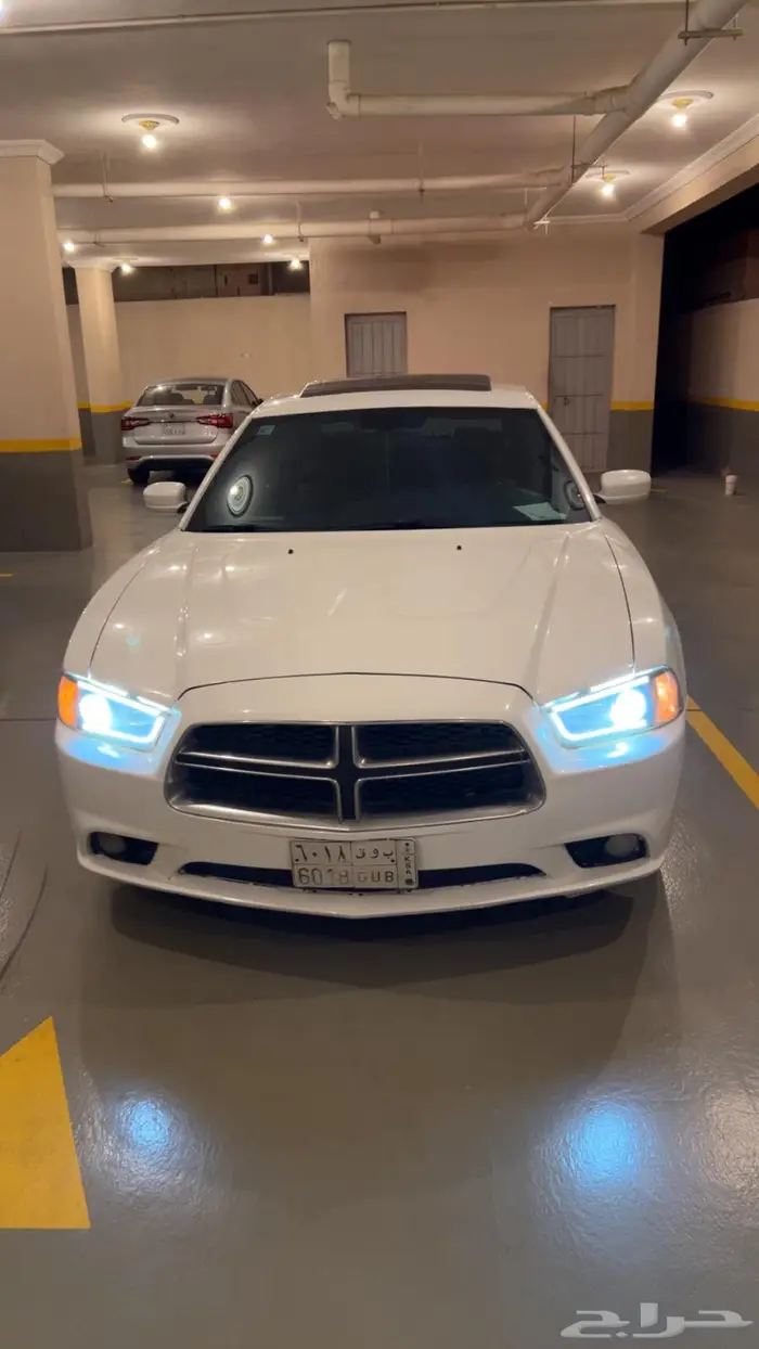 تشارجر 6 سلندر 2013 1