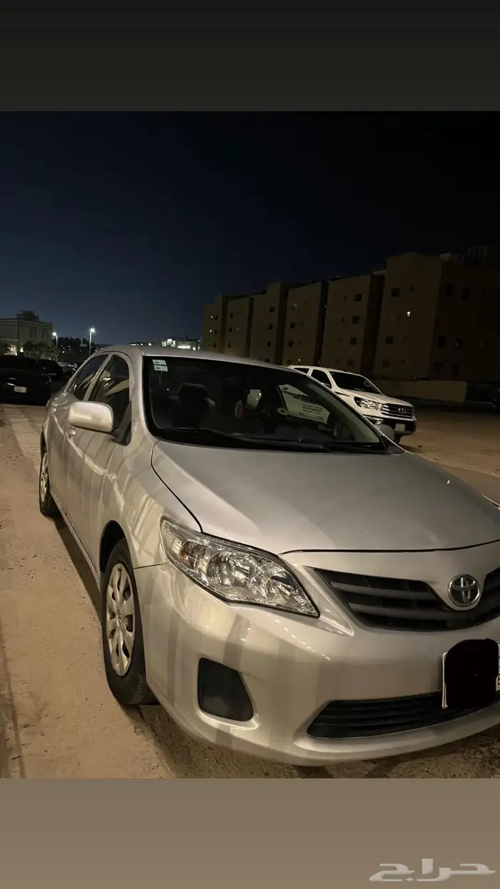 للبيع كورولا 2011 مالك اول 0