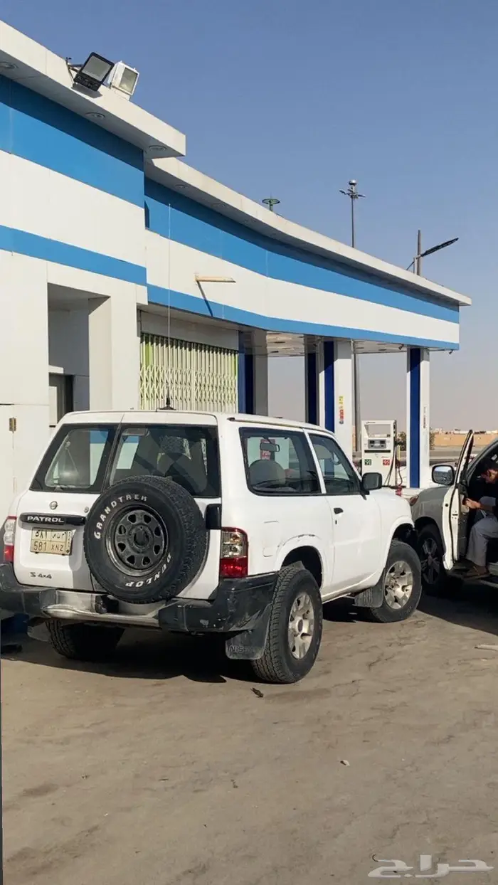 نيسان موديل 2002 3