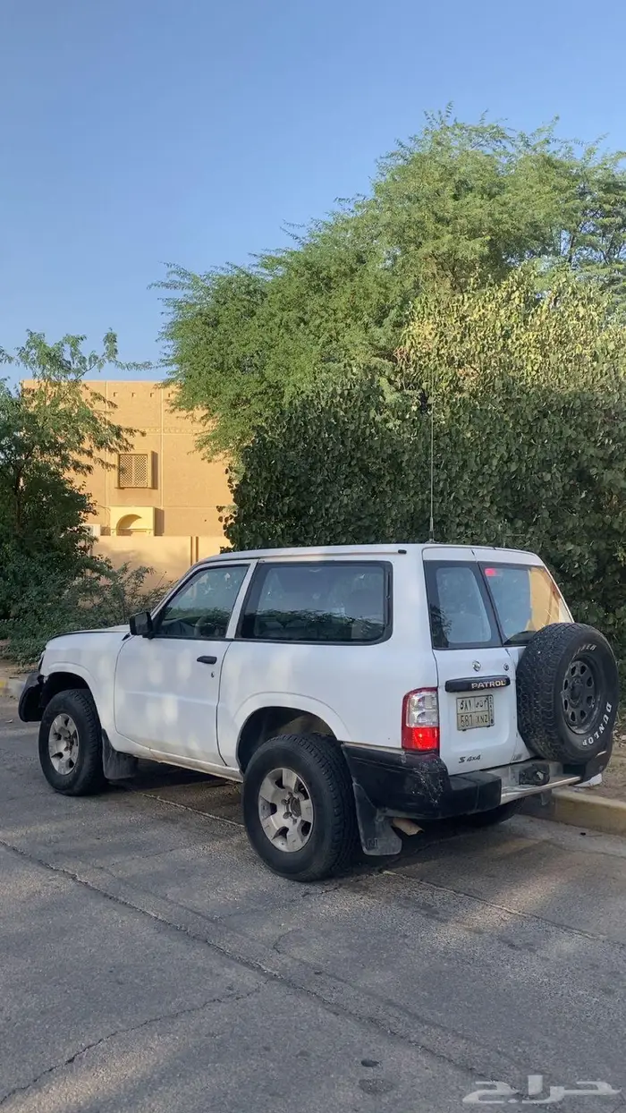 نيسان موديل 2002 0