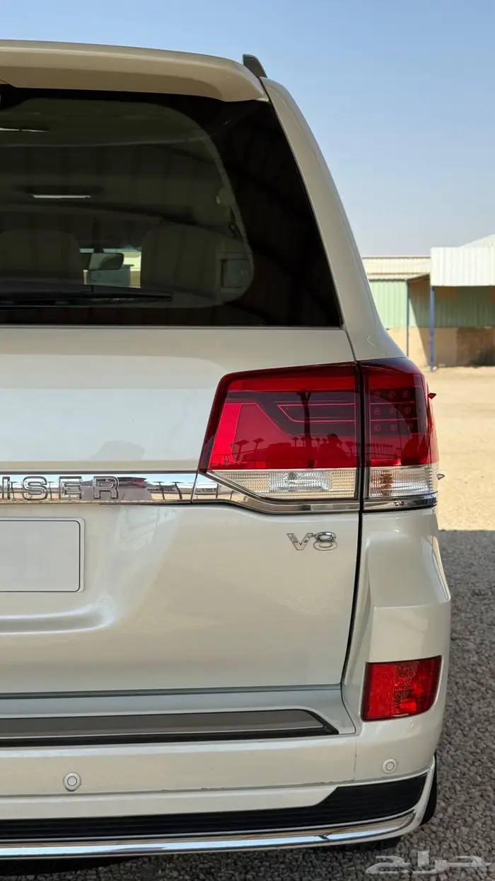 لاندكروزر GXR 2020 تورنق سعودي ماشي 72 فقط 5