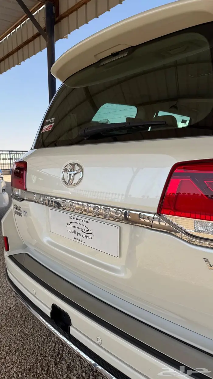 لاندكروزر GXR 2020 تورنق سعودي ماشي 72 فقط 24