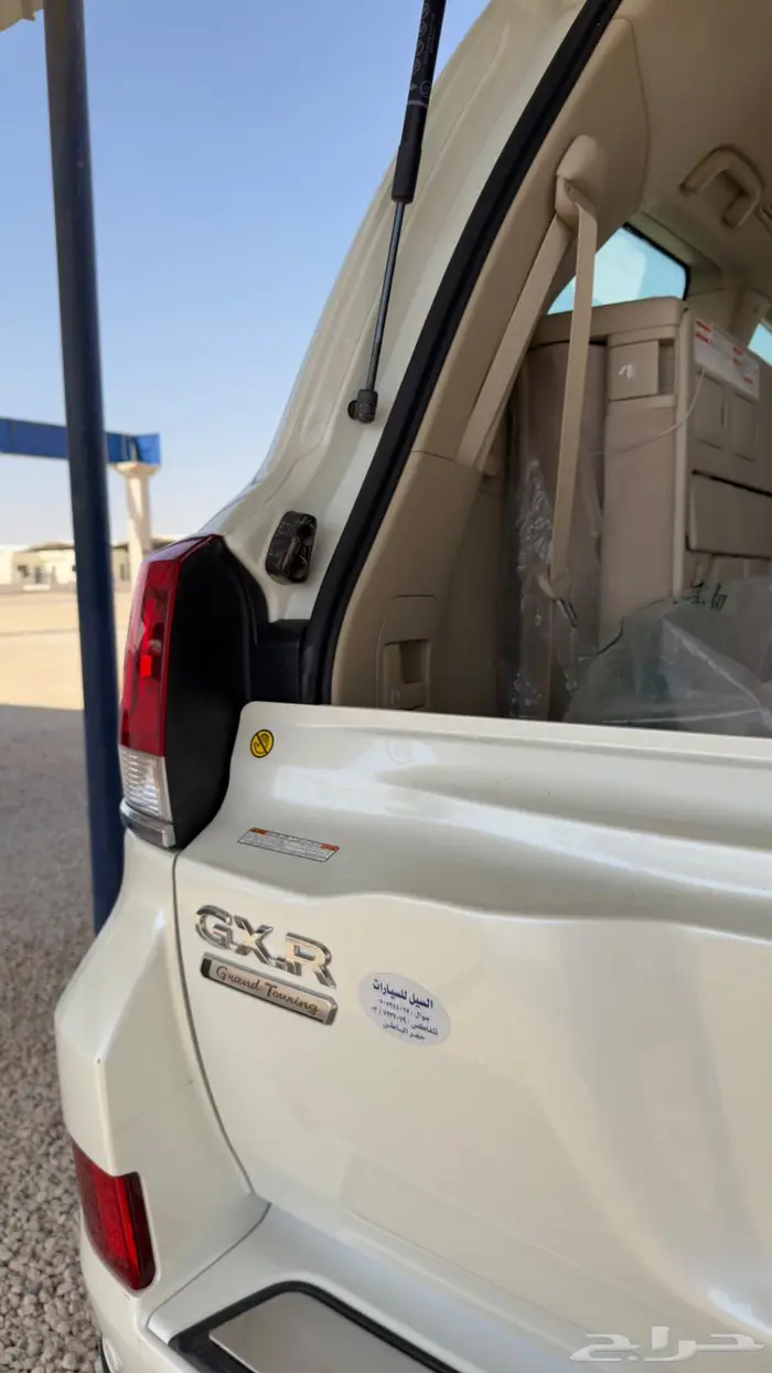 لاندكروزر GXR 2020 تورنق سعودي ماشي 72 فقط 26