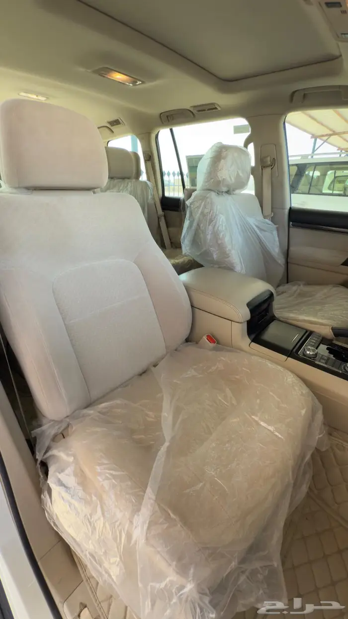 لاندكروزر GXR 2020 تورنق سعودي ماشي 72 فقط 41