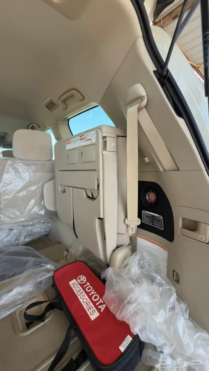 لاندكروزر GXR 2020 تورنق سعودي ماشي 72 فقط 32