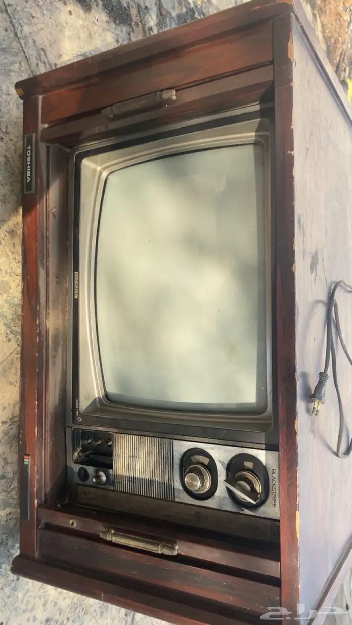 تلفزيوون قديم 0