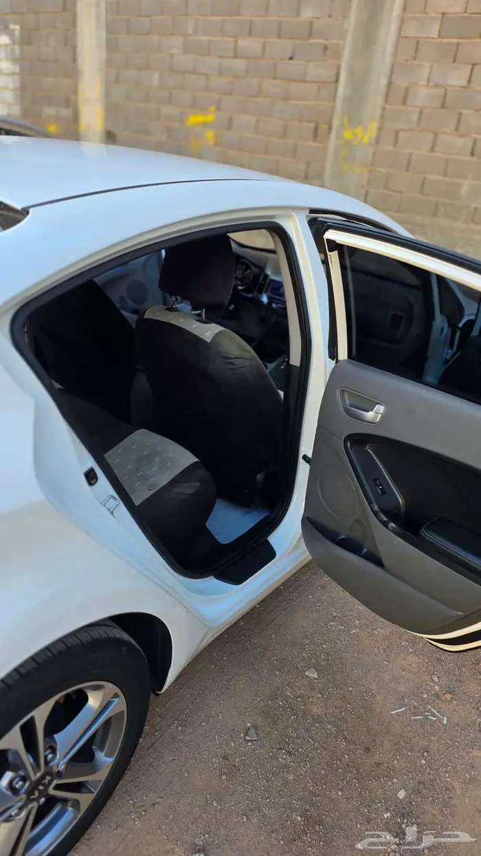 كيا سيراتو للبيع 2017 2