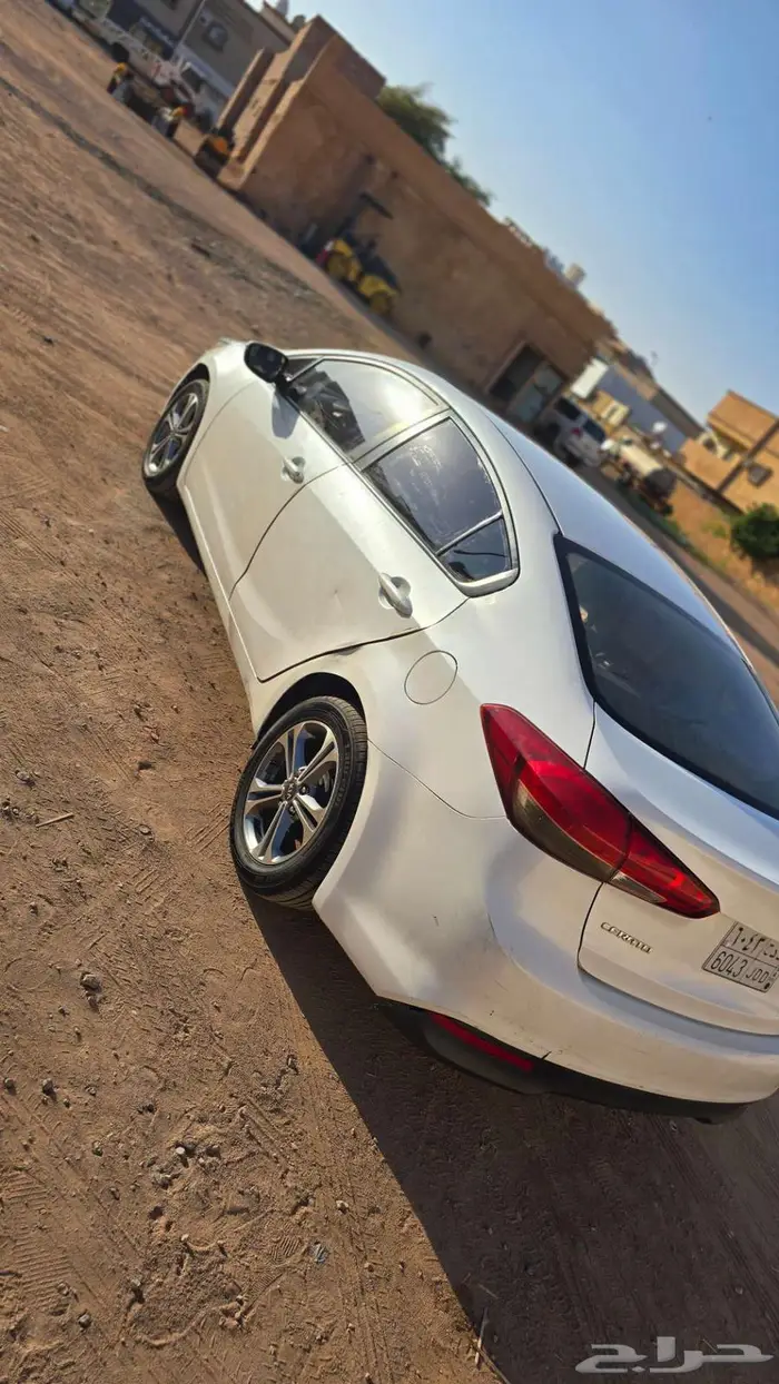 كيا سيراتو للبيع 2017 13