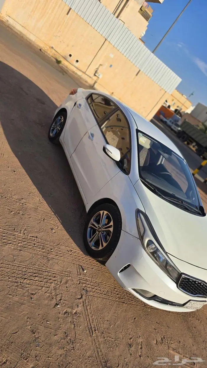 كيا سيراتو للبيع 2017 7