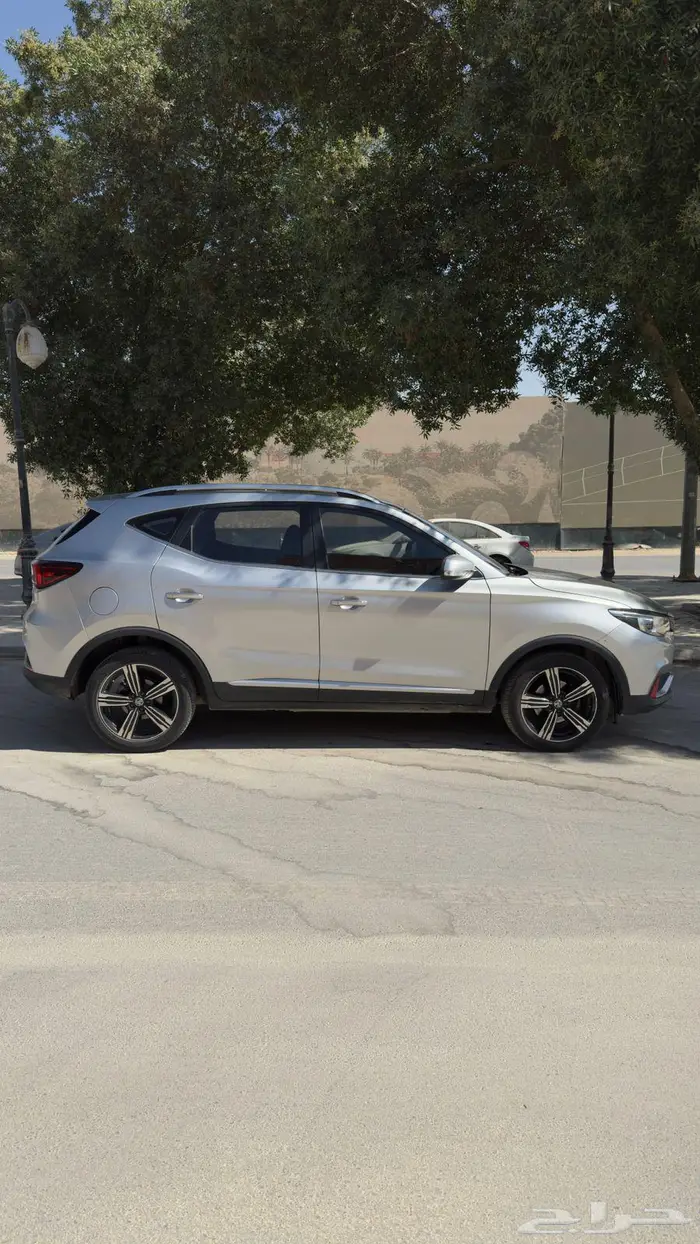 ام جي - زد اس 2020 7