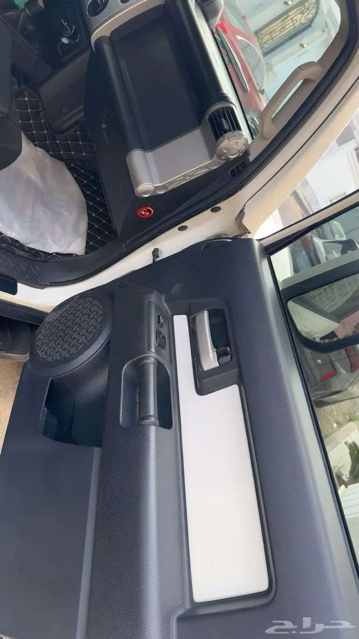 تويوتا اف جي 2011 6