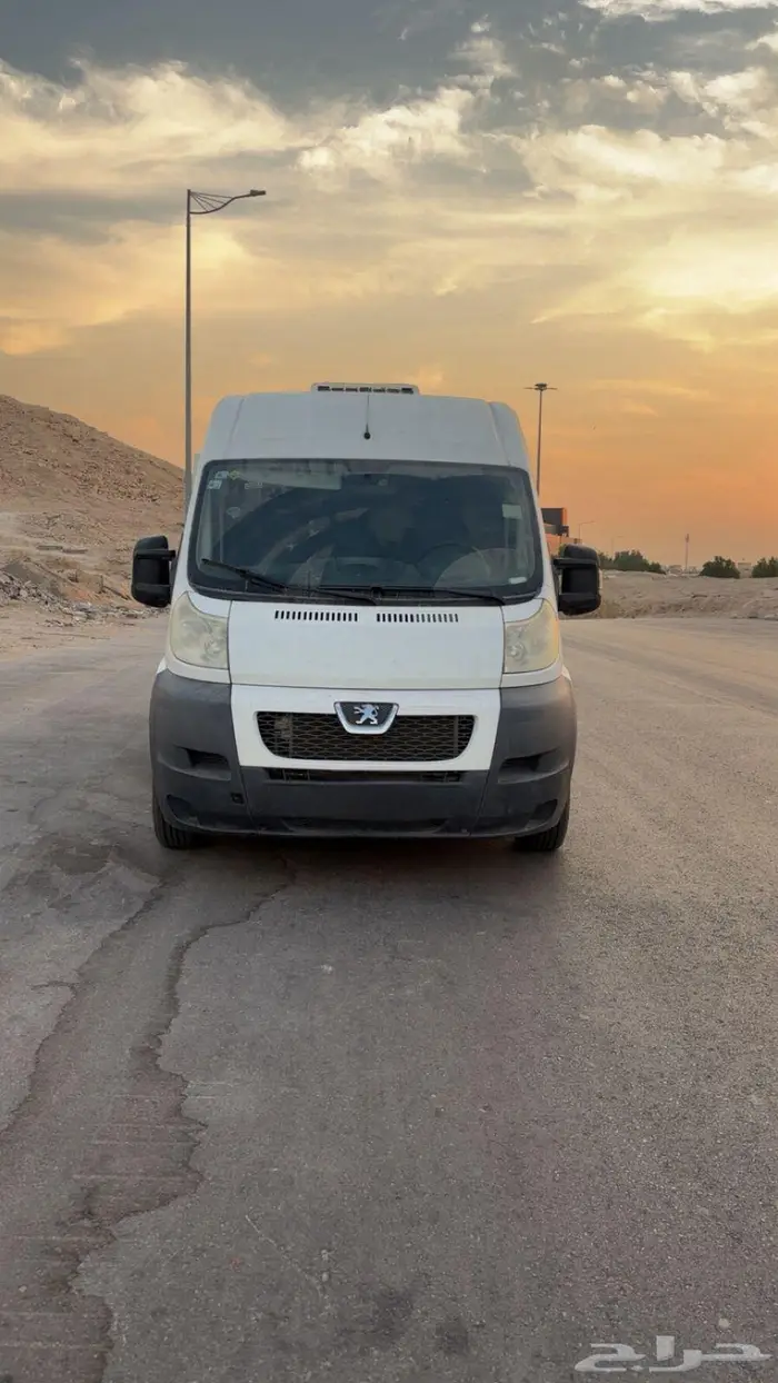 لاجار فان بيجو تبريد عداد 23 الشهري 3000 1