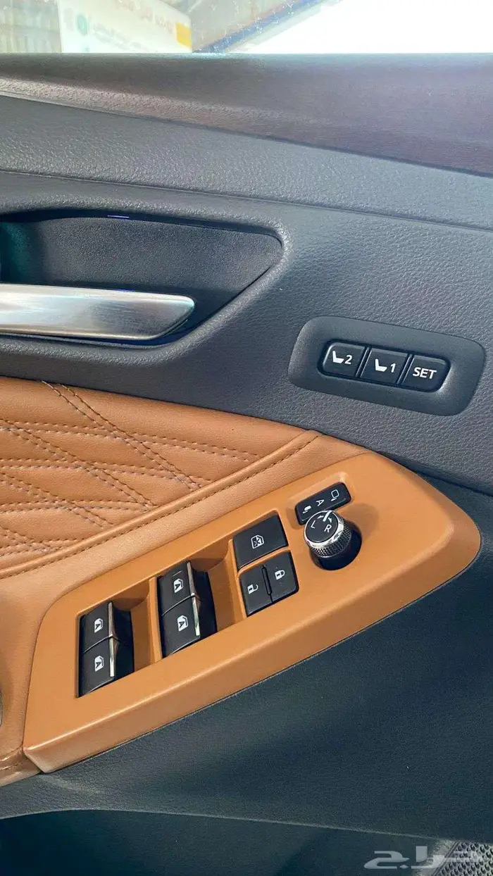 تويوتا أفالون بيرميوم سعودي (أول مالك ) 2022 22