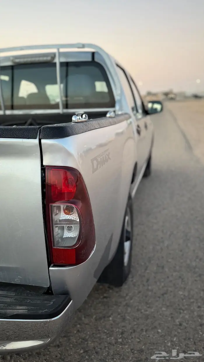 ايسوزو ديماكس 2012 6