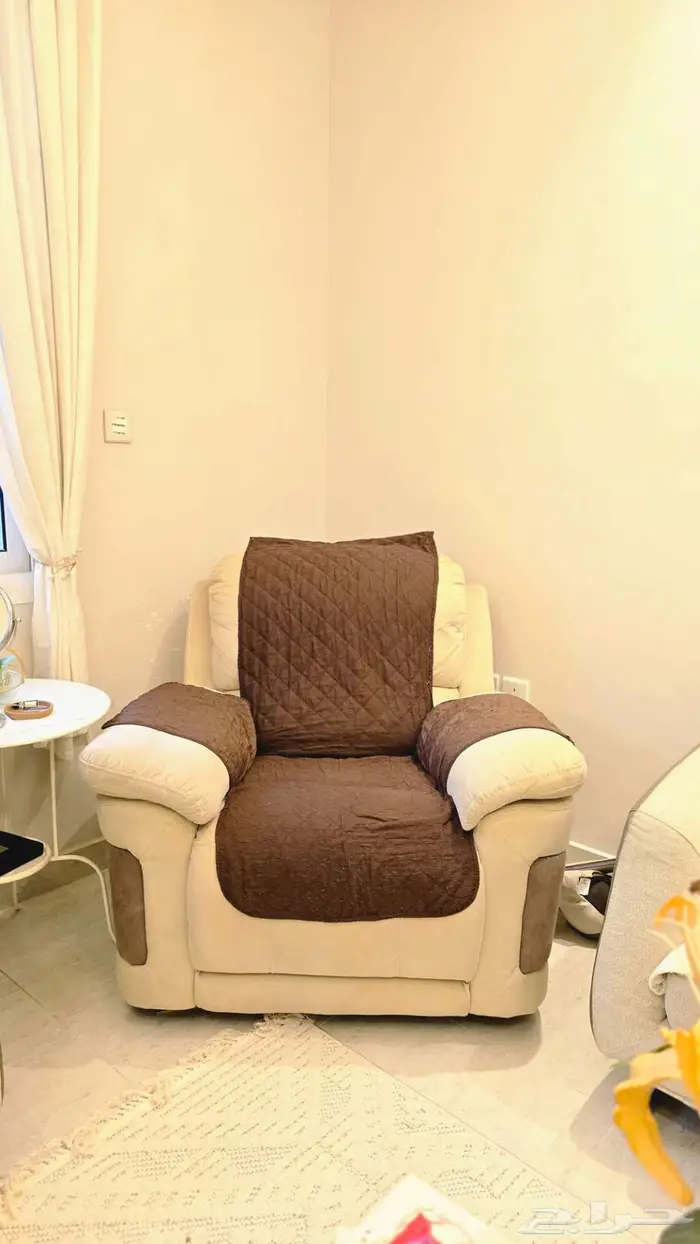 أريكة مريحة من هوم سنتر 0