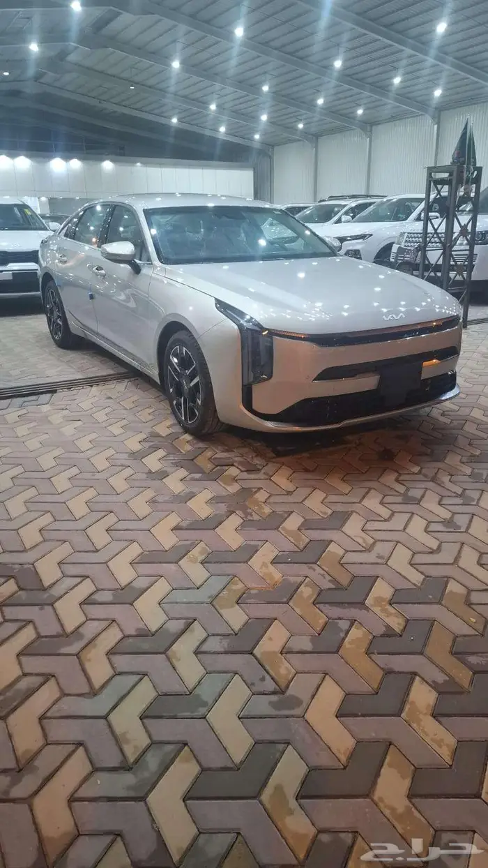 كيا K8 ستاندر GL بنزين 2026 1