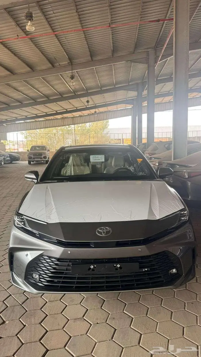 تويوتا - كامرى - le - بنزين - موديل 2025 2