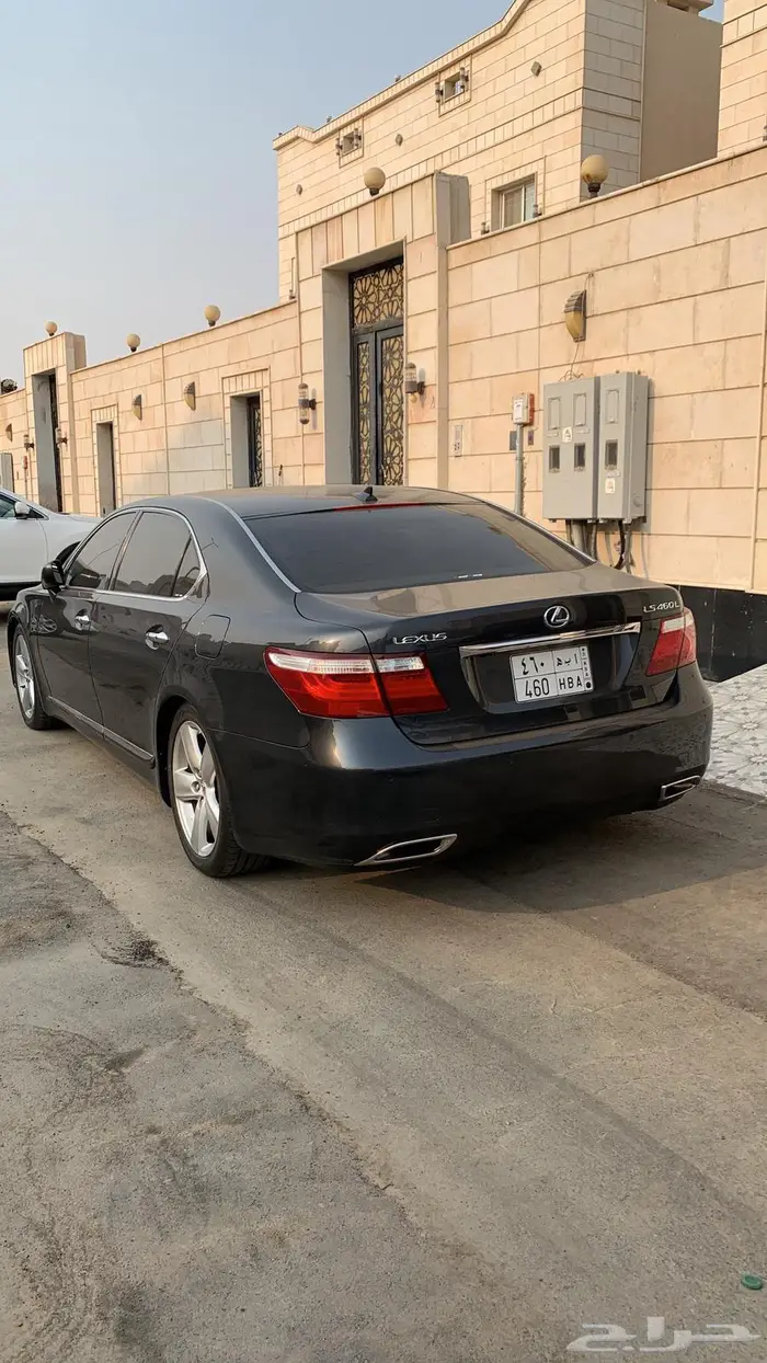 لكزاس LS460 لارج نظيف 4