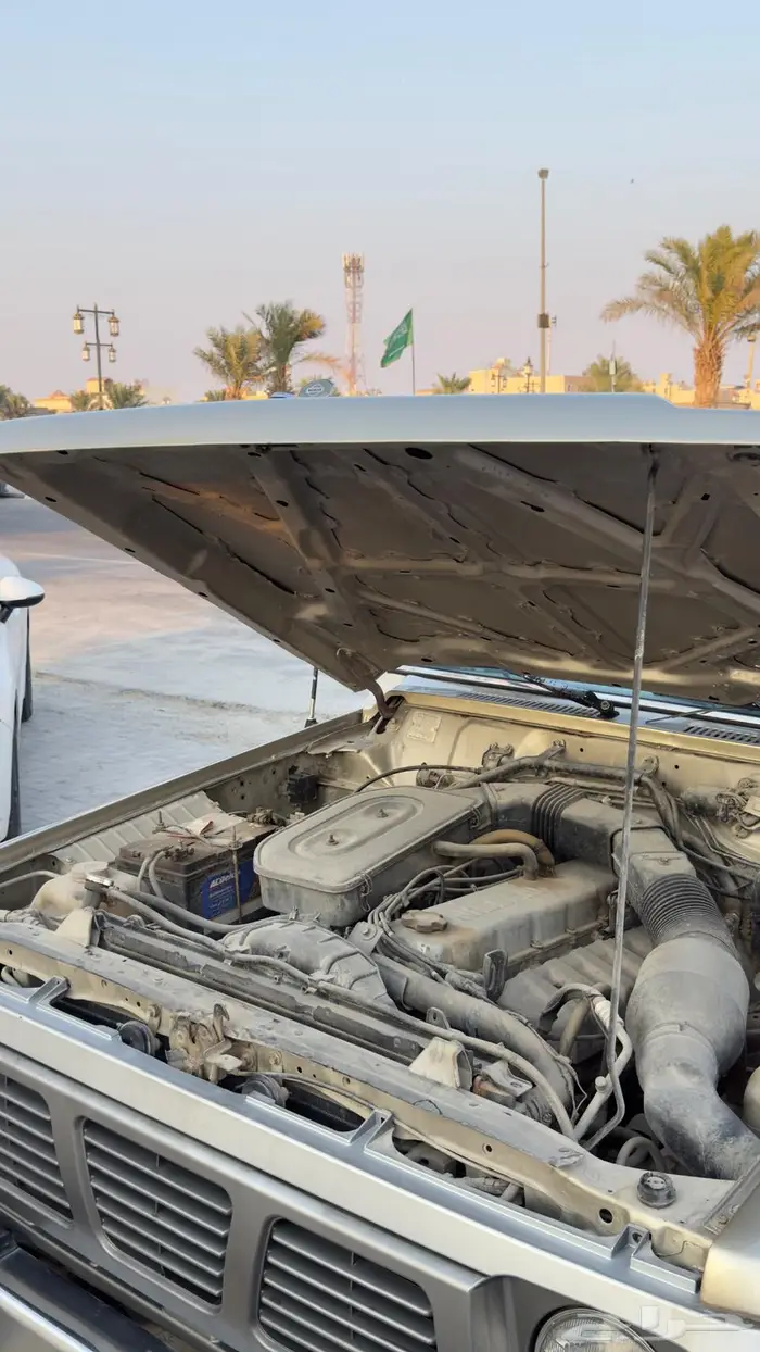 نيسان باترول واجن موديل 90 6