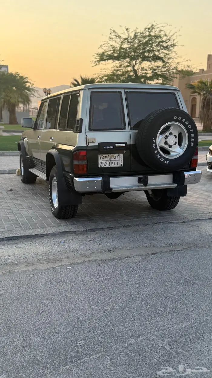 نيسان باترول واجن موديل 90 15