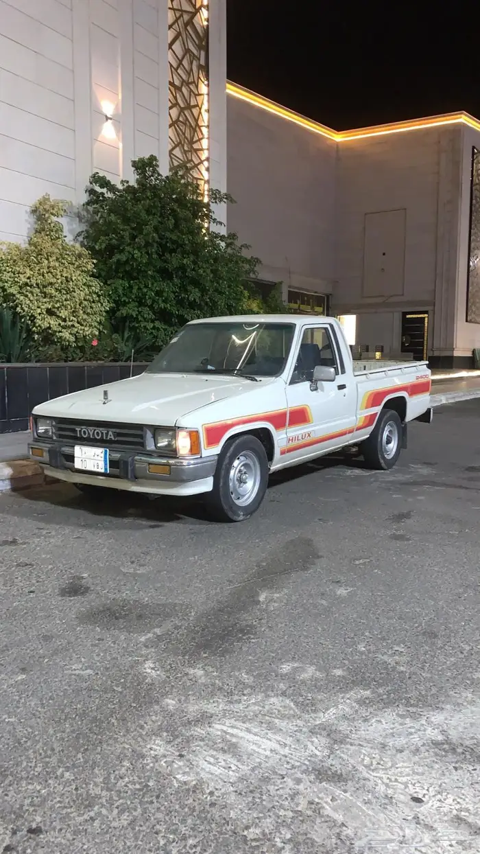 هايلوكس 1988 جديد 1