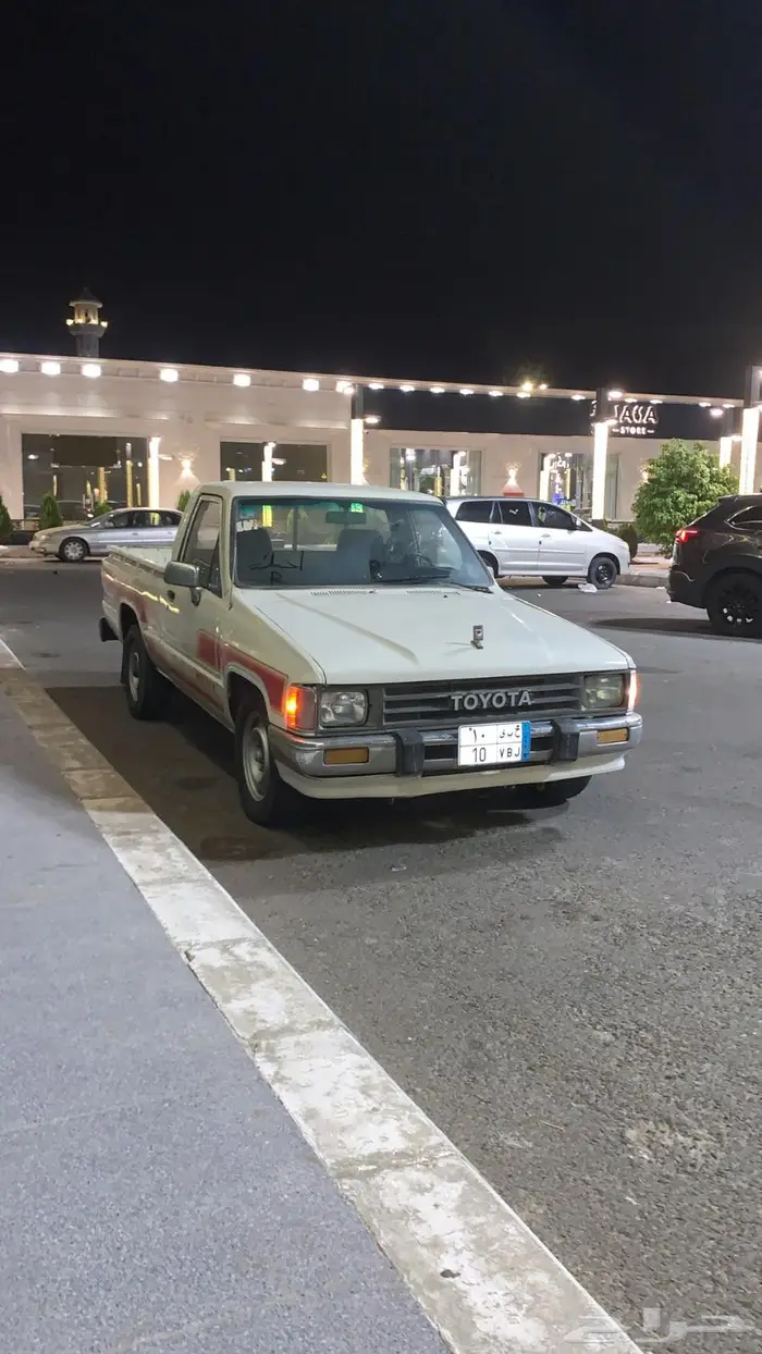 هايلوكس 1988 جديد 8