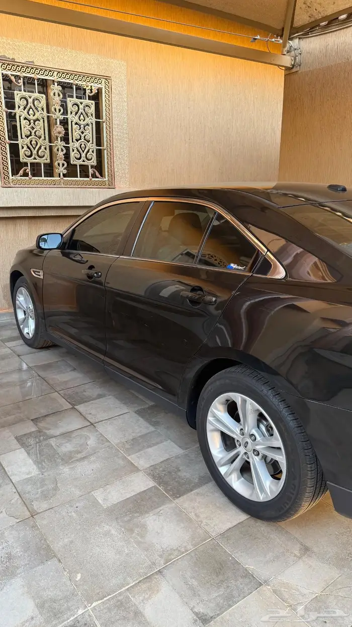 فورد تورس 2015 نص فل 9