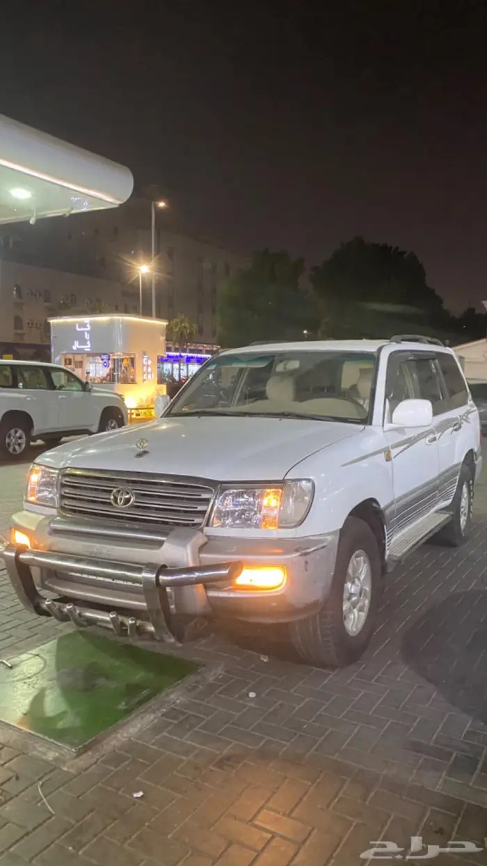 تويوتا لاندكروزر 1