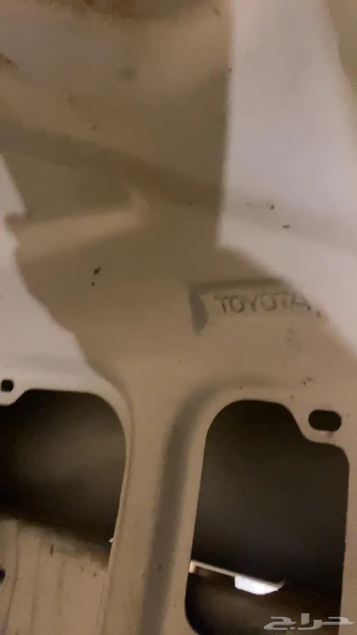 شنطة كامري 99 2000 وكالة أصلي مع الأنوار أصلي وكالة 2