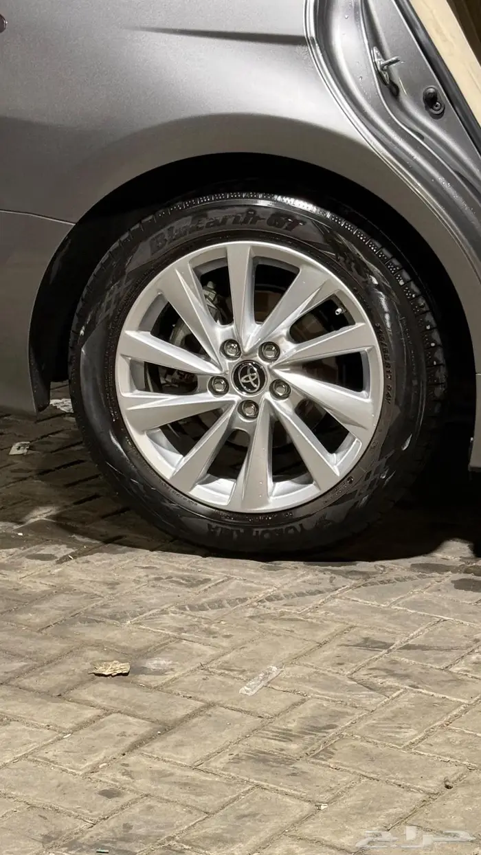 جنط كامري الاصلي حق الوكالة بدل او بيع 0