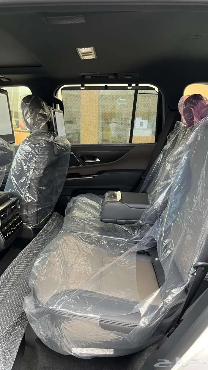 لكزس LX600 OT سعودي 2025 عبد اللطيف جميل 4