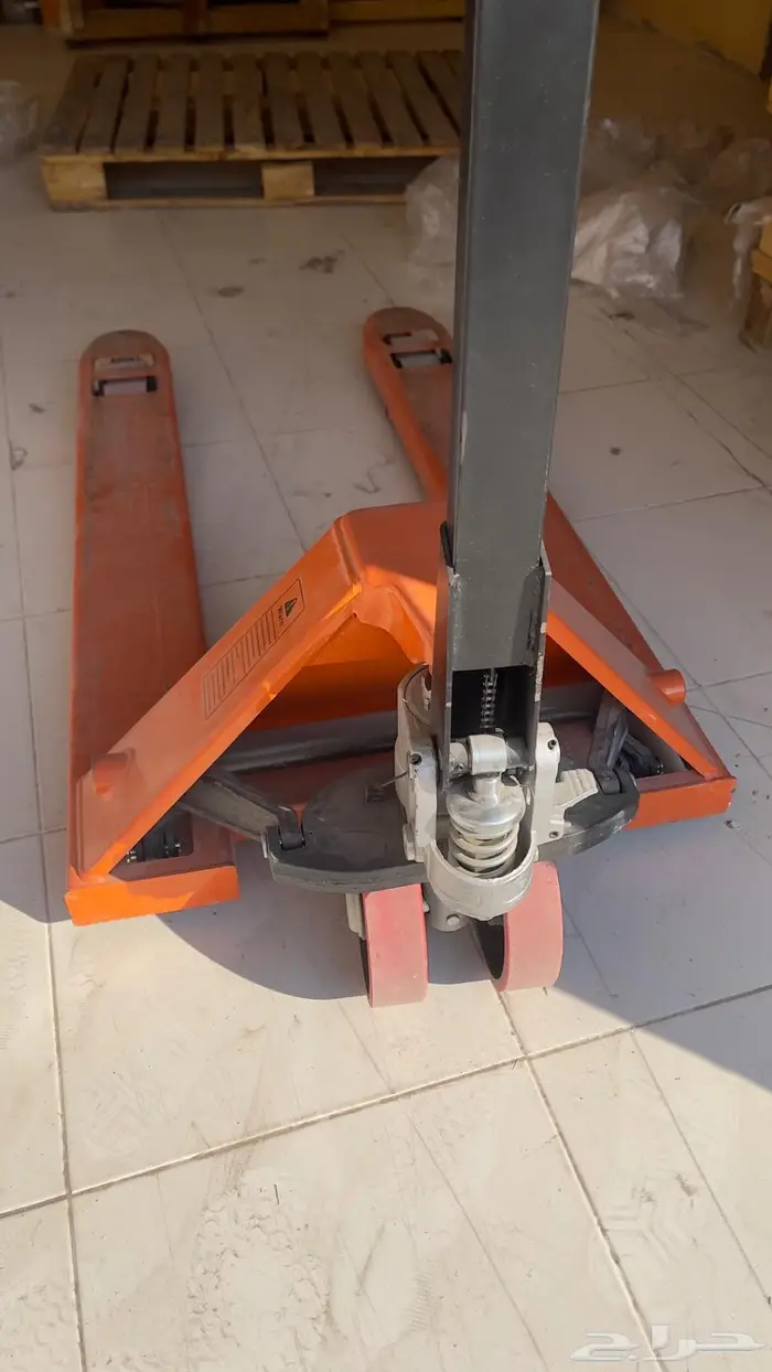 رافعه طبليات استخدام اقل من سنه 3000طن 0